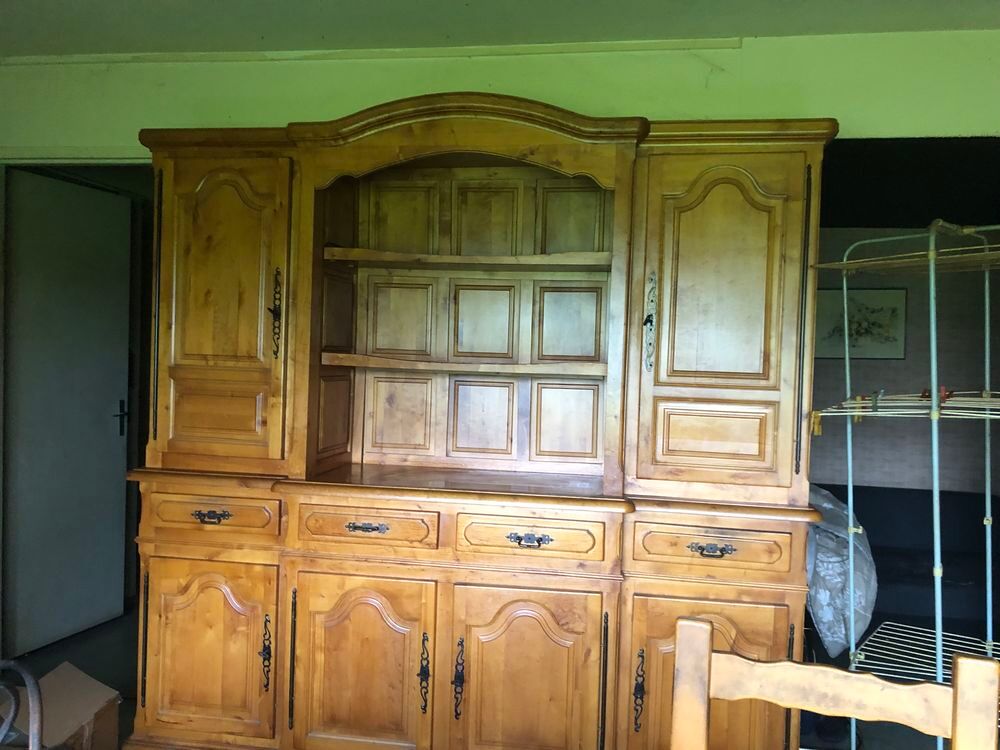Buffet vaisselier
Meubles