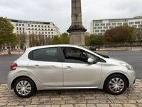 208 1.6 BlueHDi 75ch BVM5 Active 2015 occasion 75017 Paris