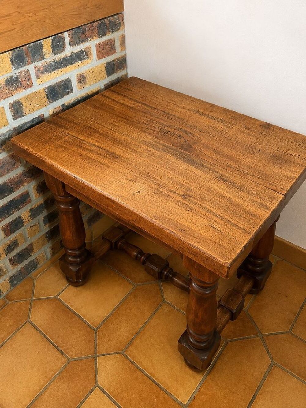 Table d'appoint rustique en bois massif Meubles