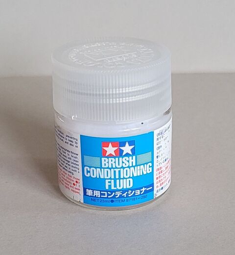 Tamiya brush conditioning fluid - Solution d'entretien de pi 2 Paris 12 (75)