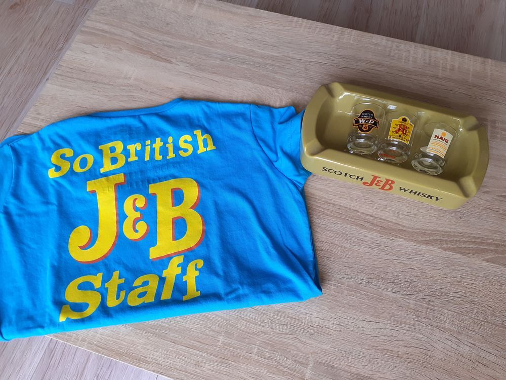 Lot articles J&amp;B : Cendrier - Tee shirt - Verres Décoration