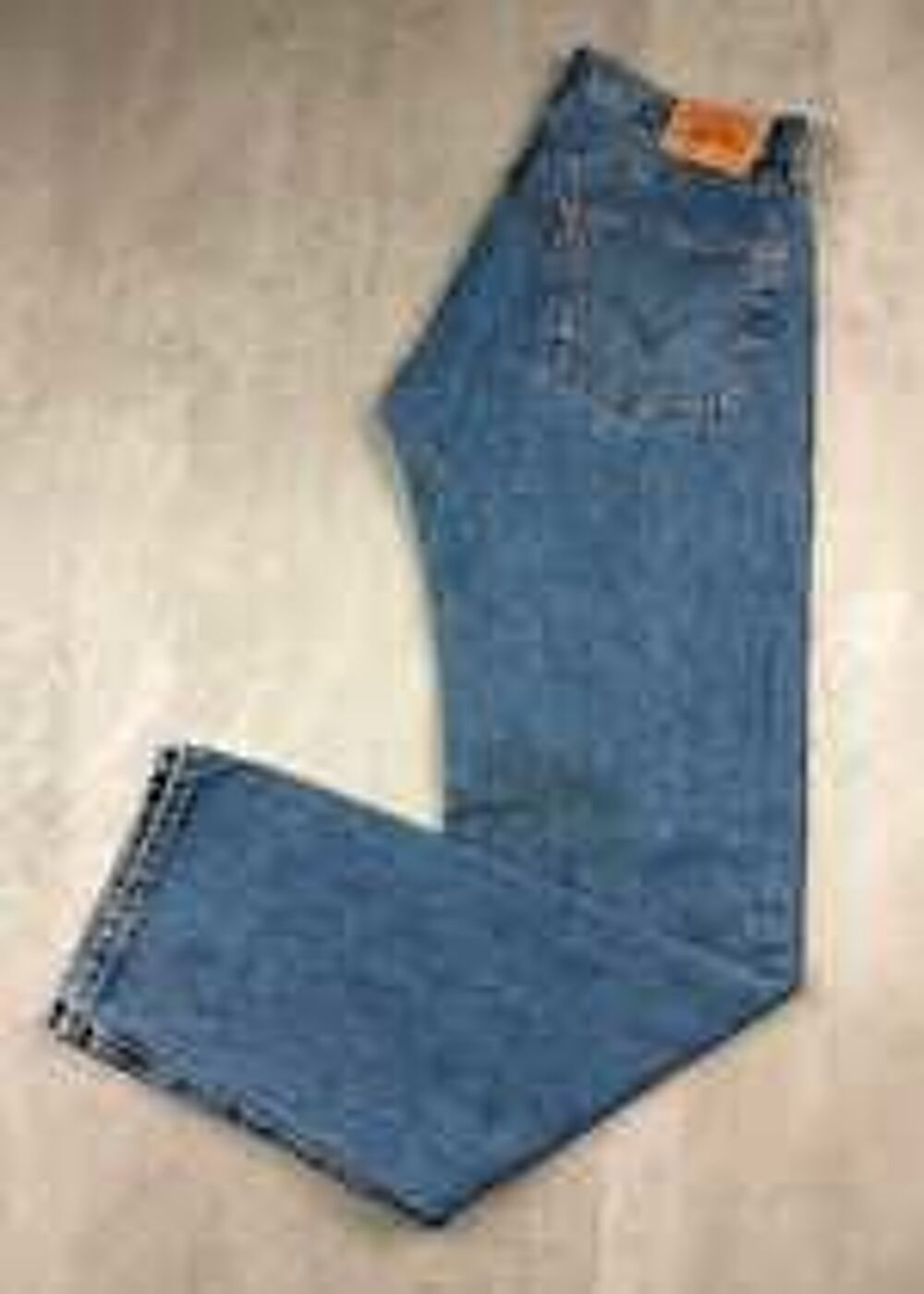 jean levis 34/36 .Taille 44 V�tements