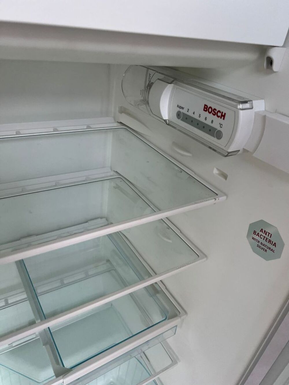 Lave vaisselle et refrig&eacute;rateur freezer Electrom�nager