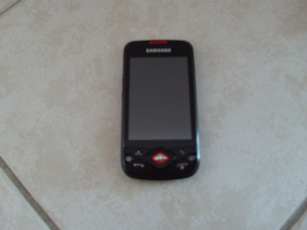 Samsung Galaxy Spica GT-15700 comme neuf Téléphones et tablettes