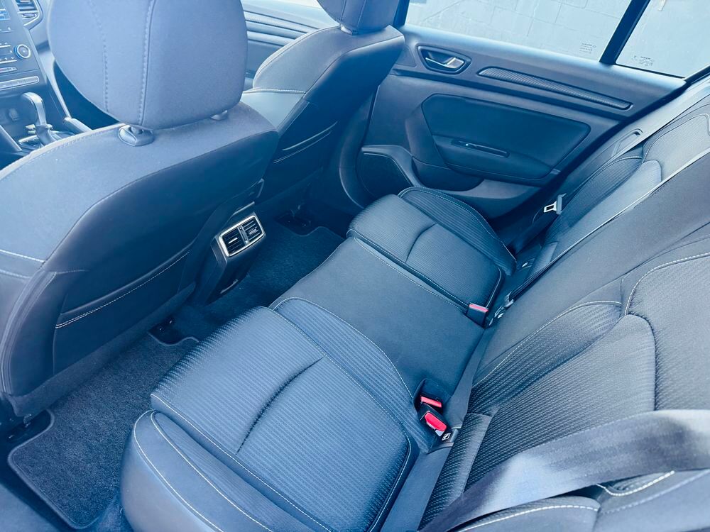 Megane IV Estate M&eacute;gane IV Estate dCi 110 Energy Business EDC 2018 occasion 95150 Taverny