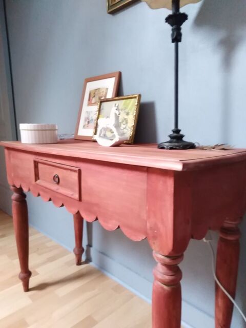 CONSOLE cire vieux rose
99 Orlans (45)