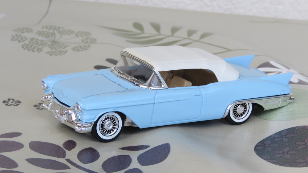 Voiture miniature Cadillac Eldorado 