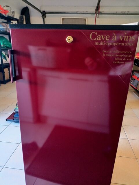 Cave � vins multi-temp�ratures bordeaux 150 Roquefort-des-Corbi�res (11)