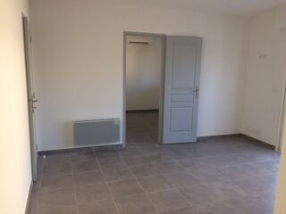  Appartement à vendre 2 pièces 37 m² Châteauneuf-grasse