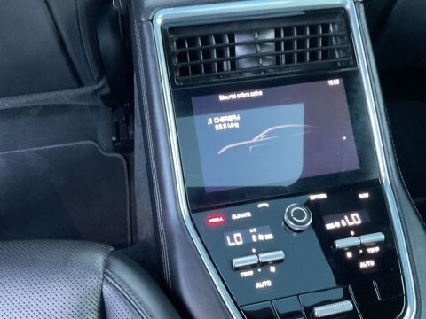 Porsche Panamera 4 V6 3.0 330 Hybrid Executive PDK 2018 occasion P&eacute;rigueux 24000