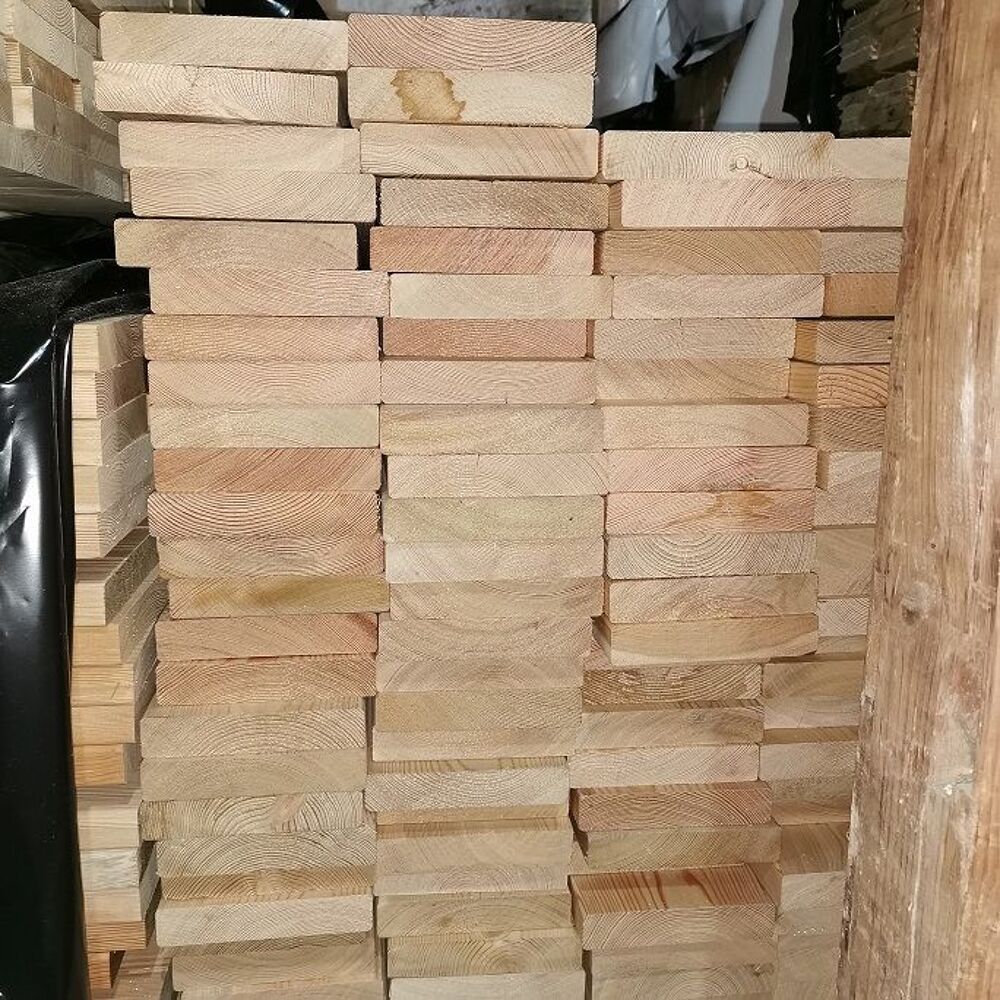 Le M&eacute;l&egrave;ze de Sib&eacute;rie. Lames de terrasse, bardage, lambourdes Bricolage