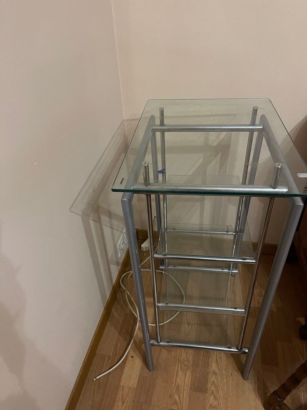 Meuble en verre : desserte Meubles