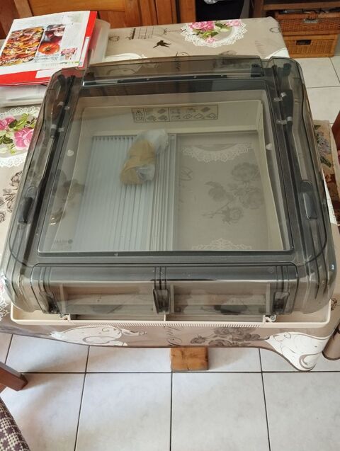 Pi&egrave;ces et &eacute;quipements Caravaning Pi&egrave;ces et &eacute;quipements Caravaning  occasion Gignac 34150