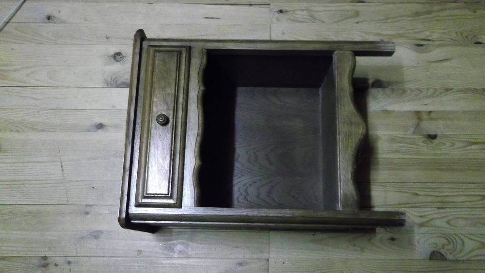 Table de chevet noyer Meubles