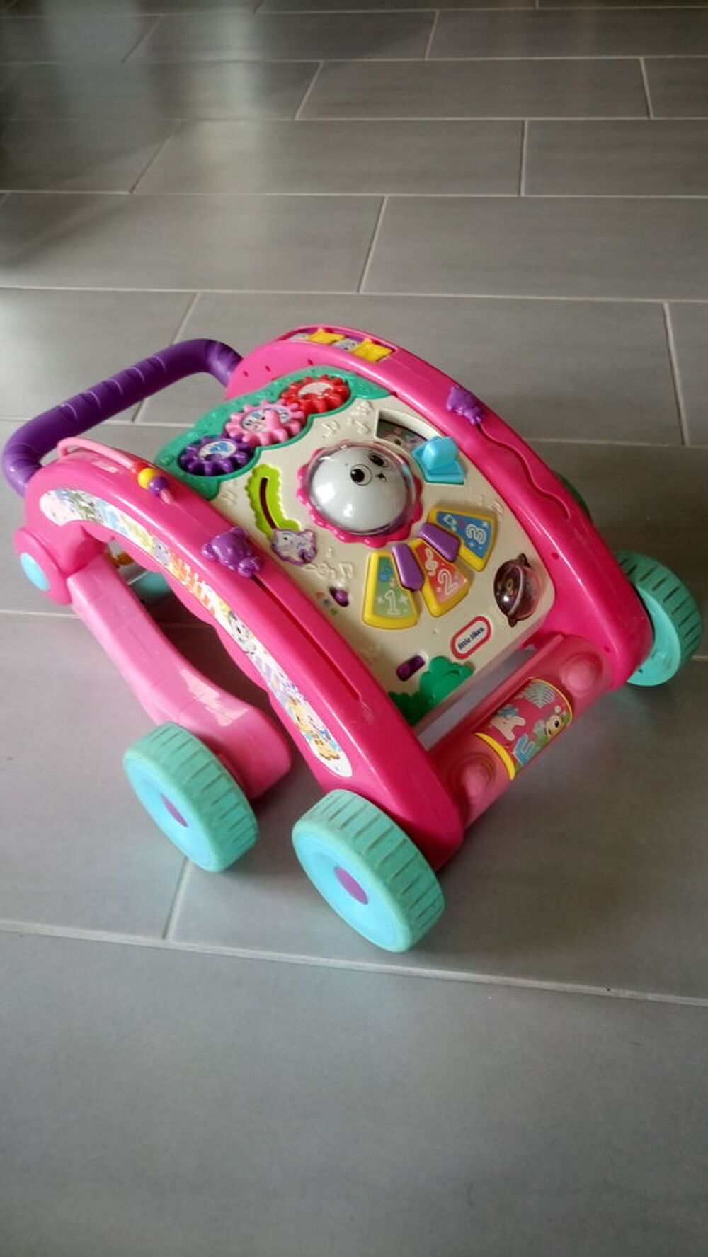 Trotteur Interactif Little Tikes
Jeux / jouets