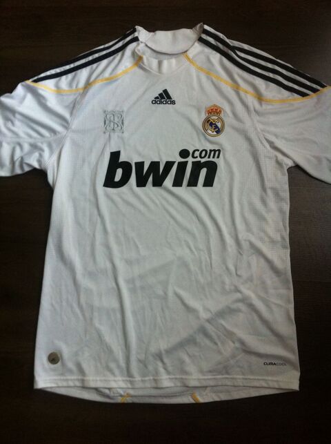 Maillot Real Madrid Taille L 20 Toulon (83)