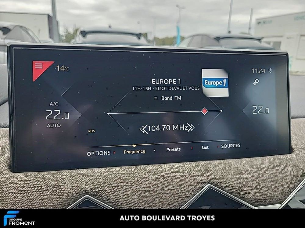 C3 DS3 Crossback PureTech 130 EAT8 Grand Chic 2019 occasion 10600 Barberey-Saint-Sulpice
