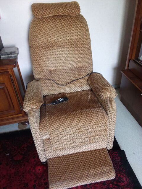 Fauteuil inclinable �lectrique 190 Chalon-sur-Sa�ne (71)