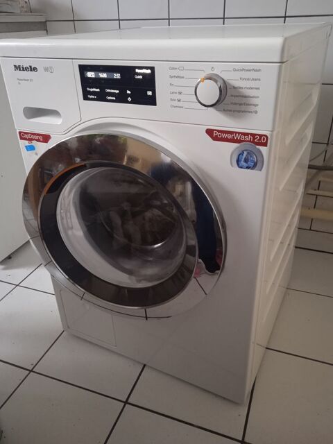 Lave linge A+++, Semi - professionnel, Aucun défaut 1000 Lourdes (65)