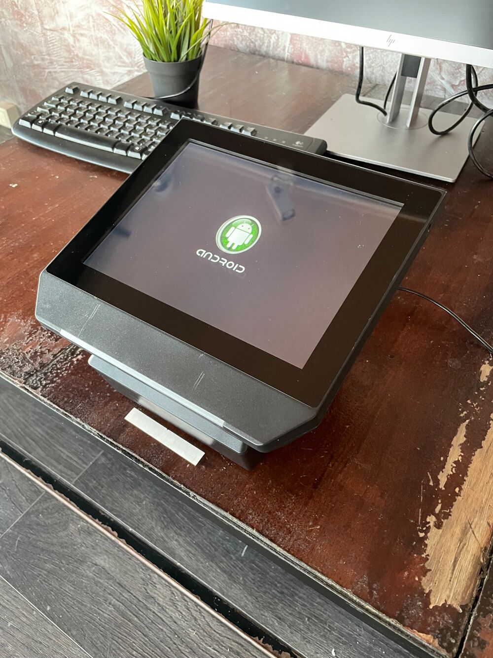 Syst&egrave;me de Caisse H10-3 POS
Matériel informatique