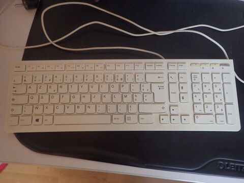 Clavier azerty 15 Amb�rieu-en-Bugey (01)