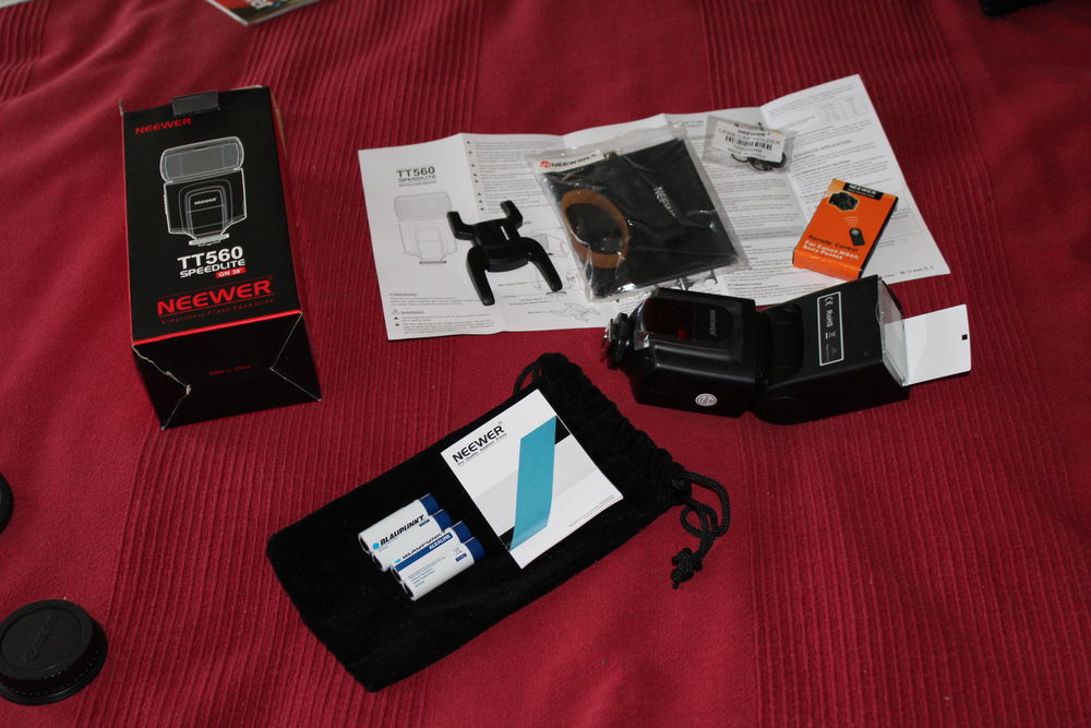 Flash NEEWER "TT560" pour Canon 1200D Photos/Video/TV