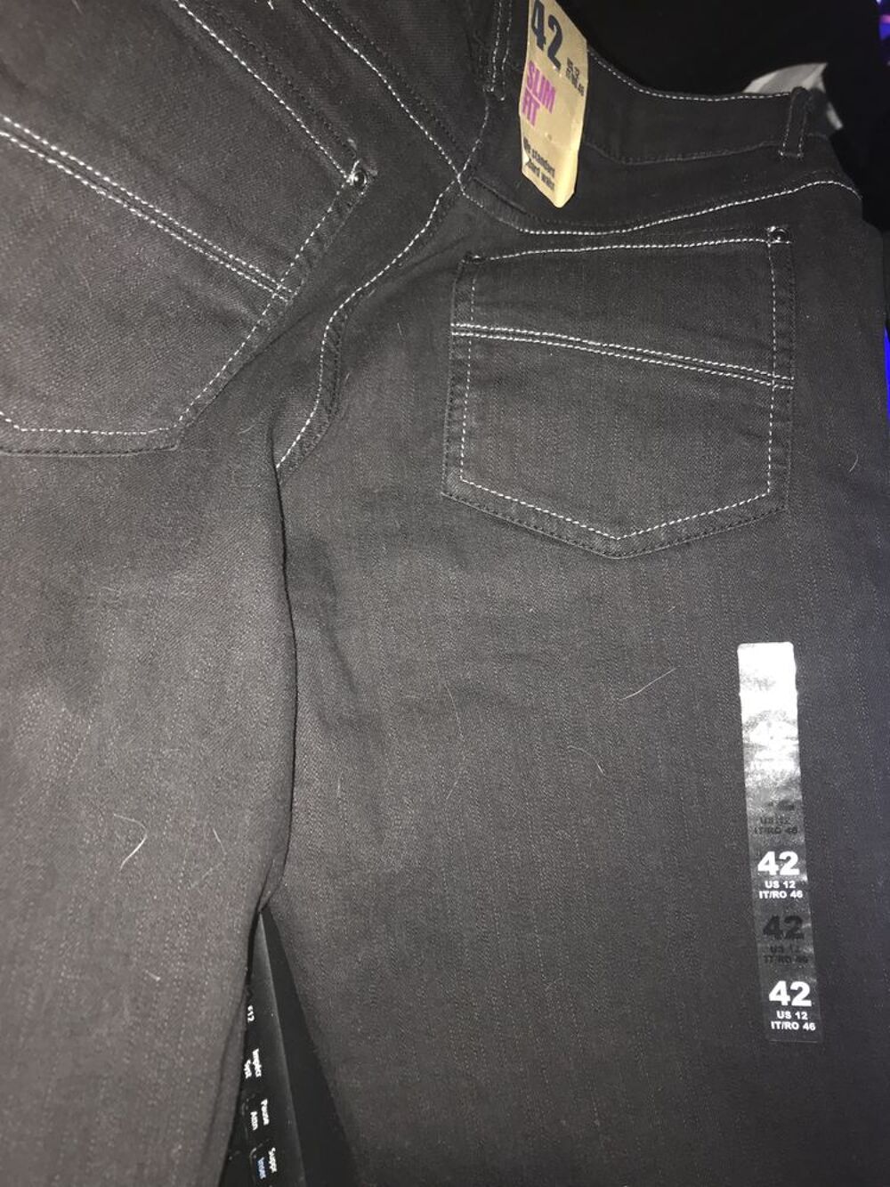 JEAN'S NOIR T.. 42 K WOMAN NEUF Vêtements