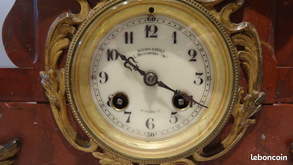 Ancienne pendule en r&eacute;gule et marbre Bijoux et montres