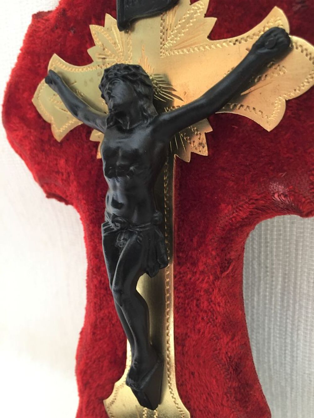 OBJET DE CULTE ANCIEN CRUCIFIX PORTE CHRIST B&Eacute;NITIER XIXe 