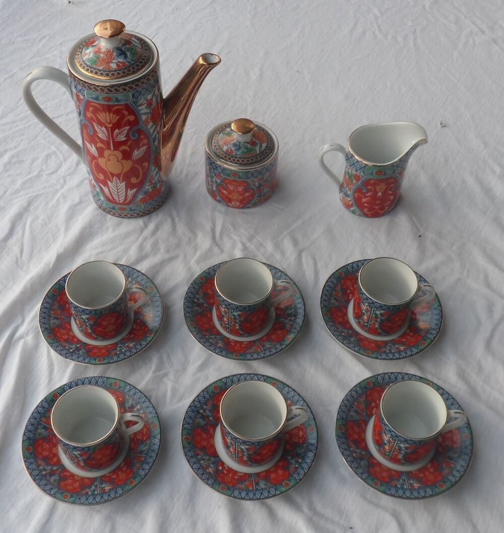 Service &agrave; th&eacute; ou caf&eacute; Japonais en porcelaine fine ARITAYAKI Cuisine
