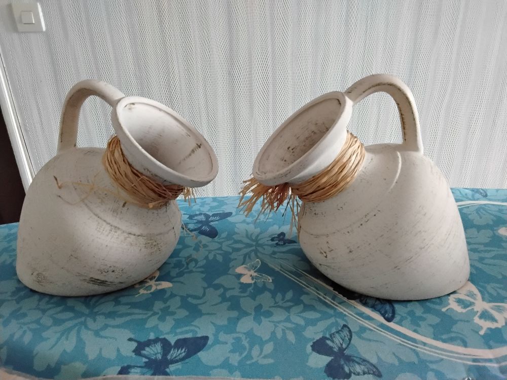 Lampe sur colonne + lot articles style gr&eacute;co-romain D�coration