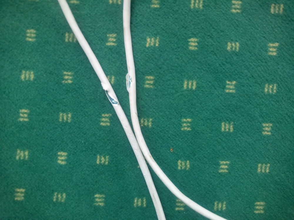 C&acirc;ble de raccordement r&eacute;seau RJ45 cat&eacute;gorie 5E Matériel informatique