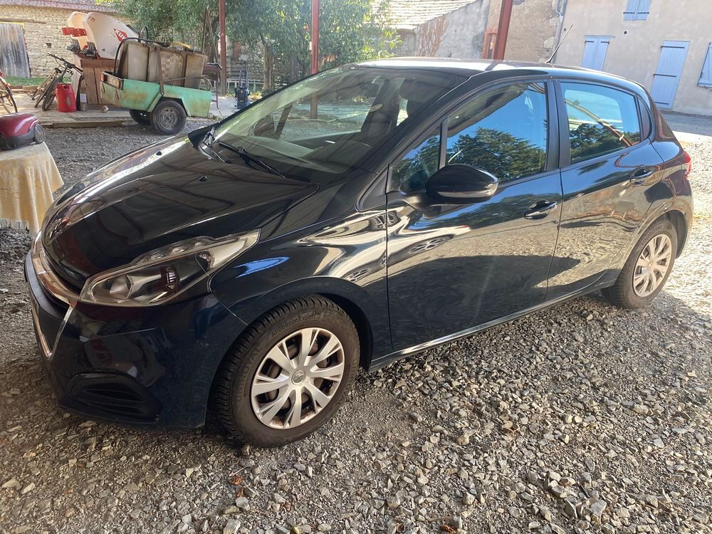 208 BlueHDi 100 S&S BVM6 Active 2019 occasion 63260 Aigueperse