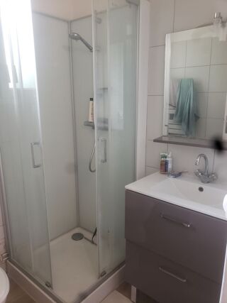  Appartement à louer 1 pièce 28 m²