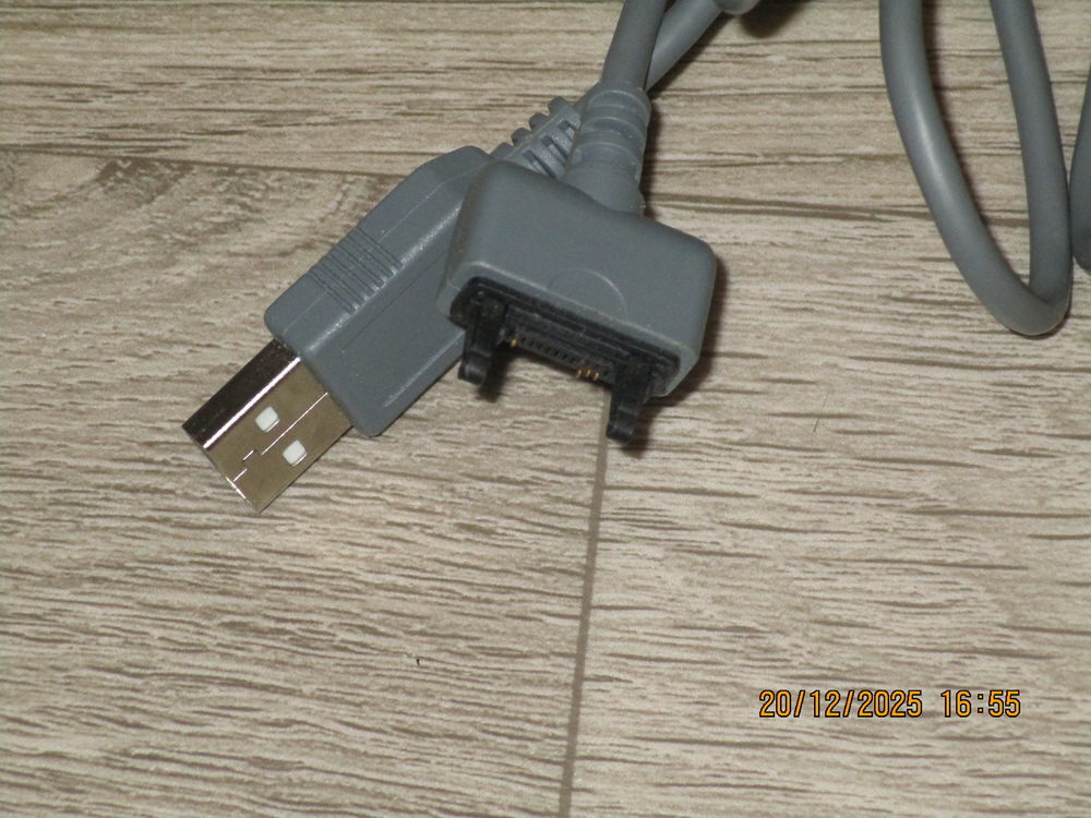 Cable de sony ericsson 
Téléphones et tablettes