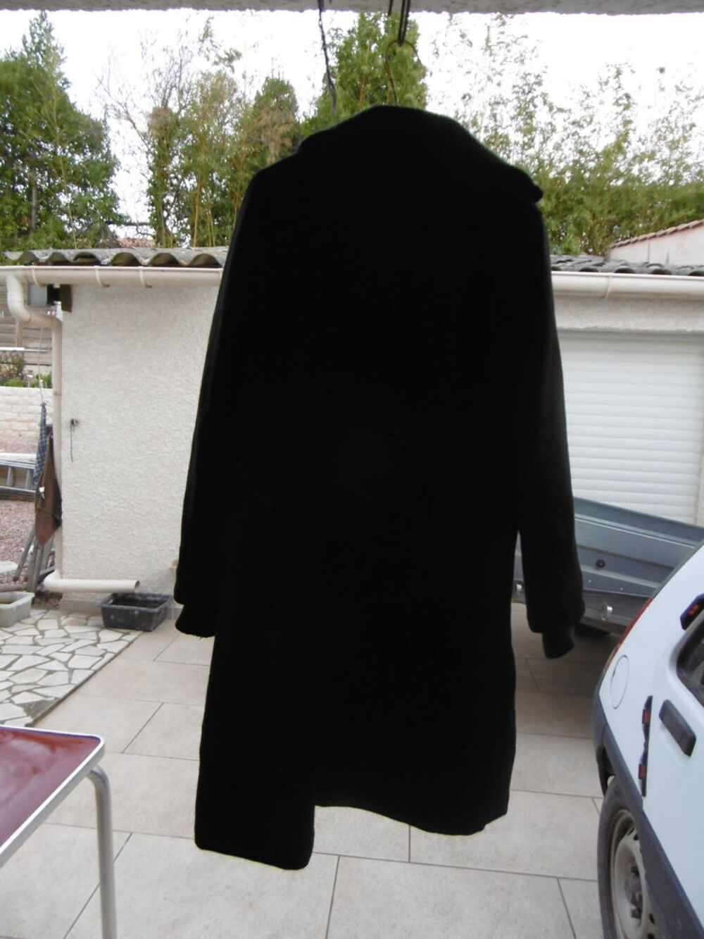 VETEMENT NOIR/VIOLET Vêtements