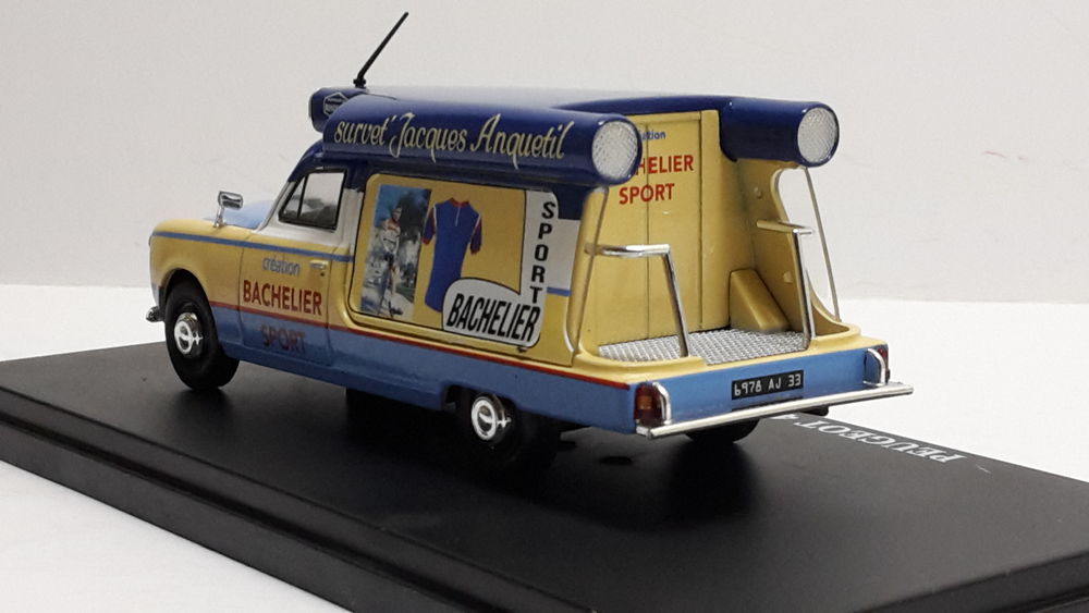 Peugeot 403 U8 break commerciale BACHELIER SPORT 