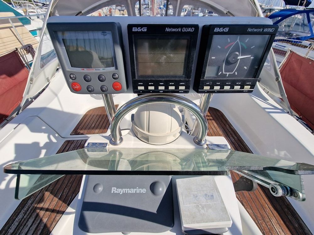 Monocoque 2002 occasion 30240 Port Camargue