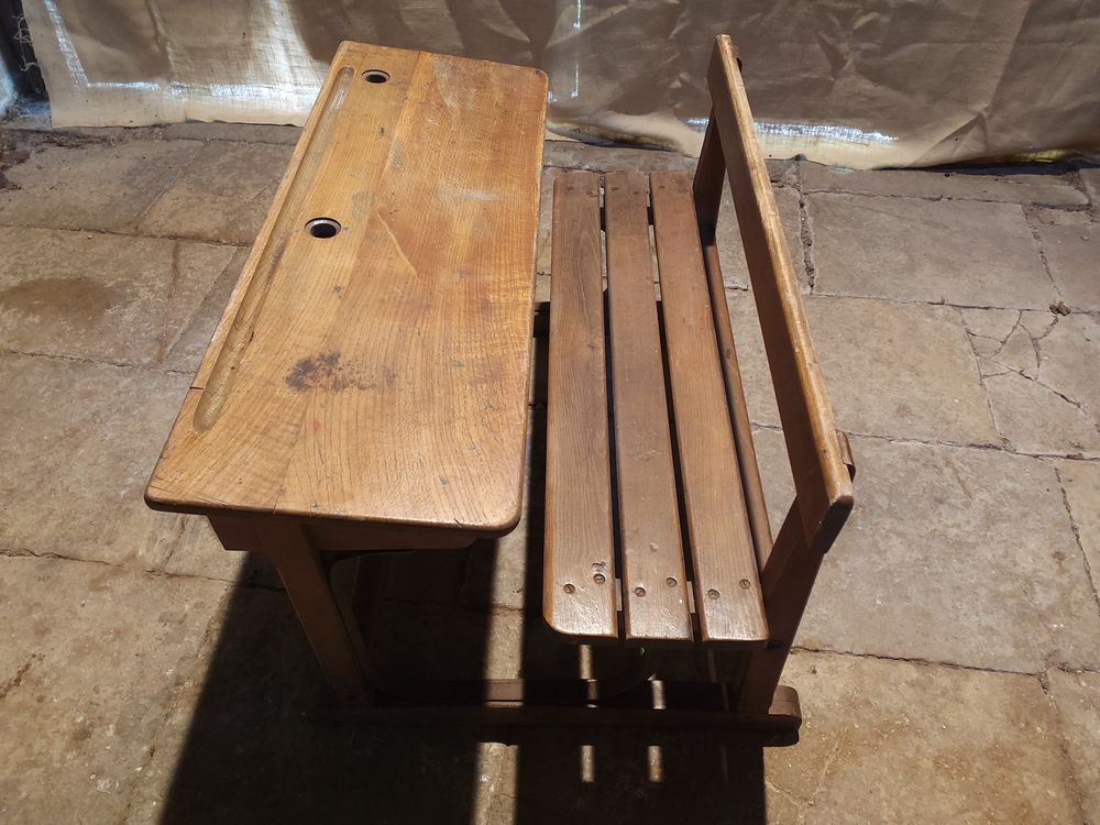 Bureau d'&eacute;cole ancien Mobilier enfants