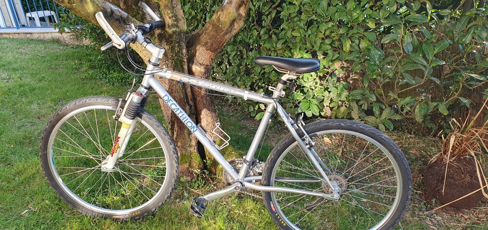 V&eacute;lo VTT Vlos