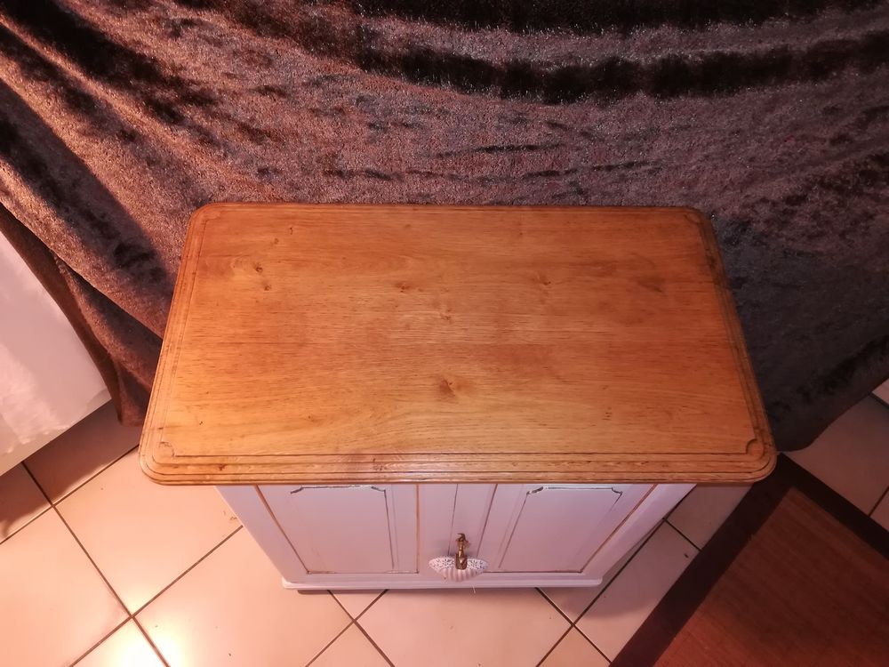 Petit meuble bar ou travailleuse... Meubles