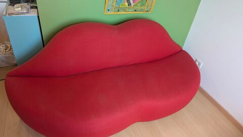 Canap� Design Bouche Rouge 3 places 450 Villeurbanne (69)