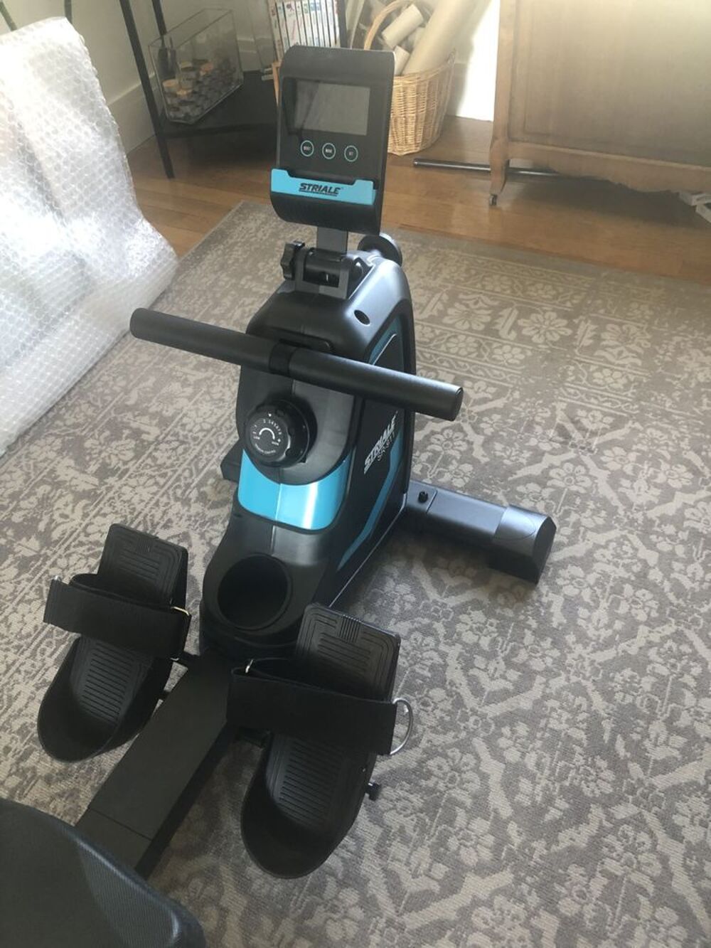 Rameur Striale SR-911 magn&eacute;tique
Care Fitness Sports
