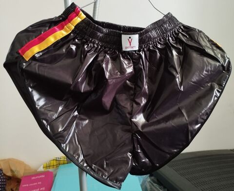 Short Nylon Vintage Polyamide black/yellow-red size 44 / L48 30 Vénissieux (69)