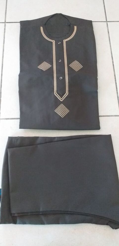 tunique pri�re 20 Levens (06)