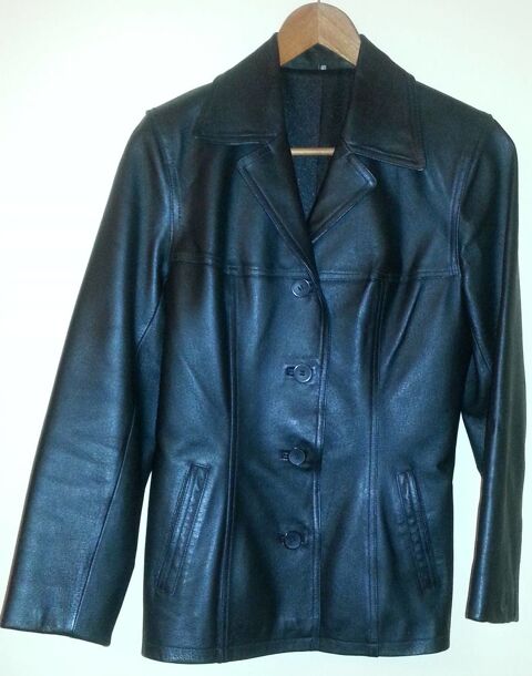 Veste en cuir noir 45 Marignane (13)