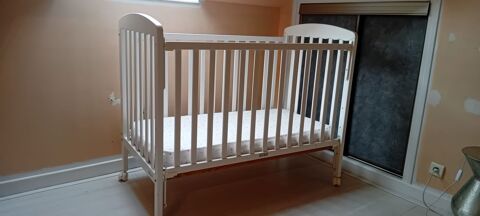 lit barreaux enfant 0 Aurillac (15)