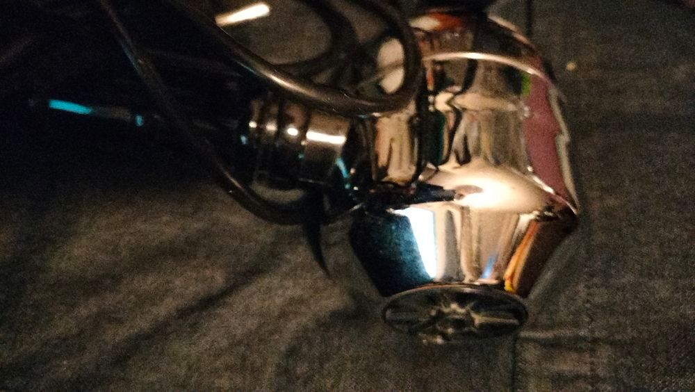 S&egrave;che cheveux Babyliss pro m&eacute;tal chrom&eacute; tr&egrave;s bon &eacute;tat. Vinta Electroménager