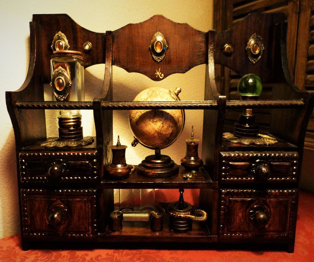Cabinet de Curiosit&eacute;s "VICTORIAN CURIOSITIES" Steampunk Décoration