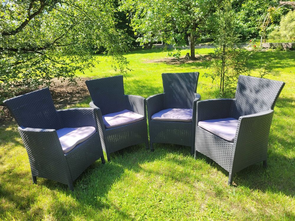4 fauteuils et jardin ALLIBERT Jardin